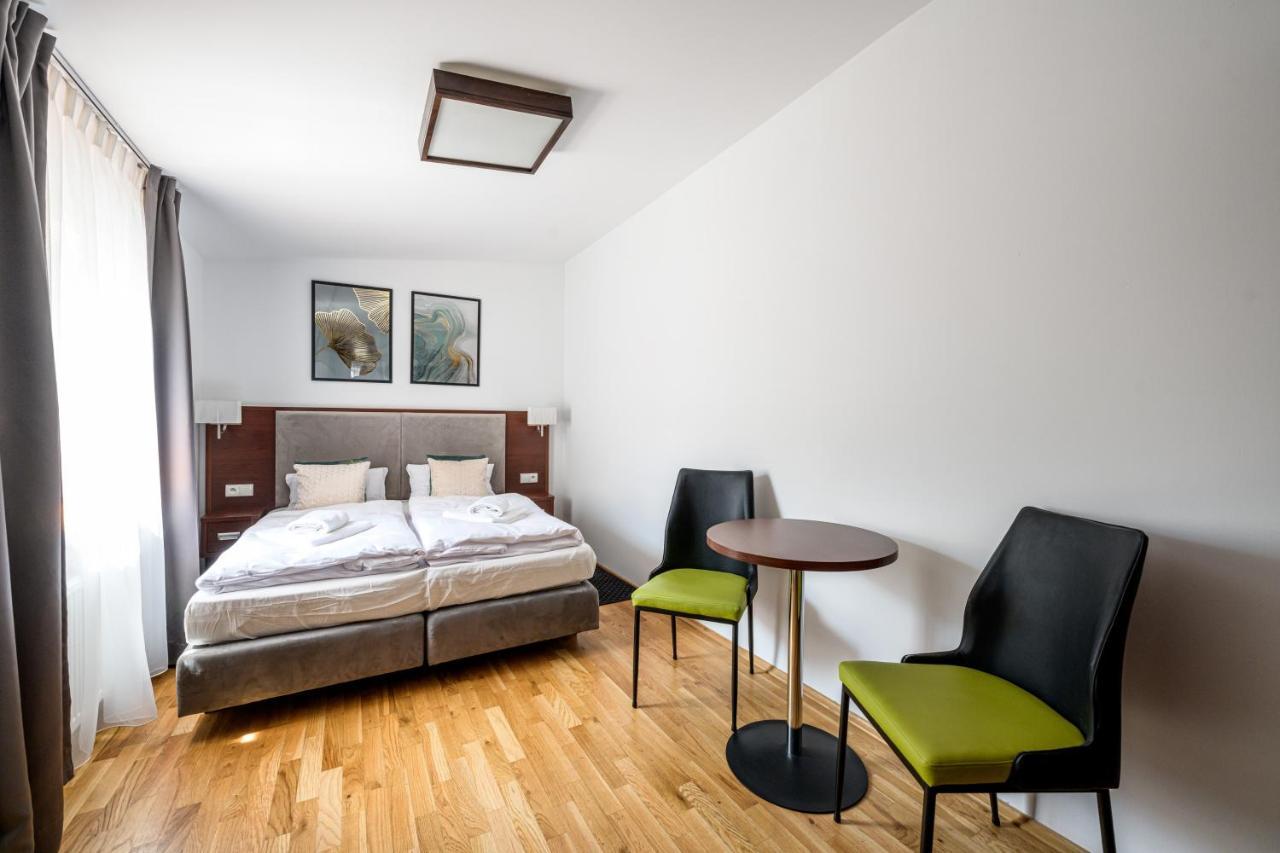 On/Set Aparthotel Krakow Luaran gambar