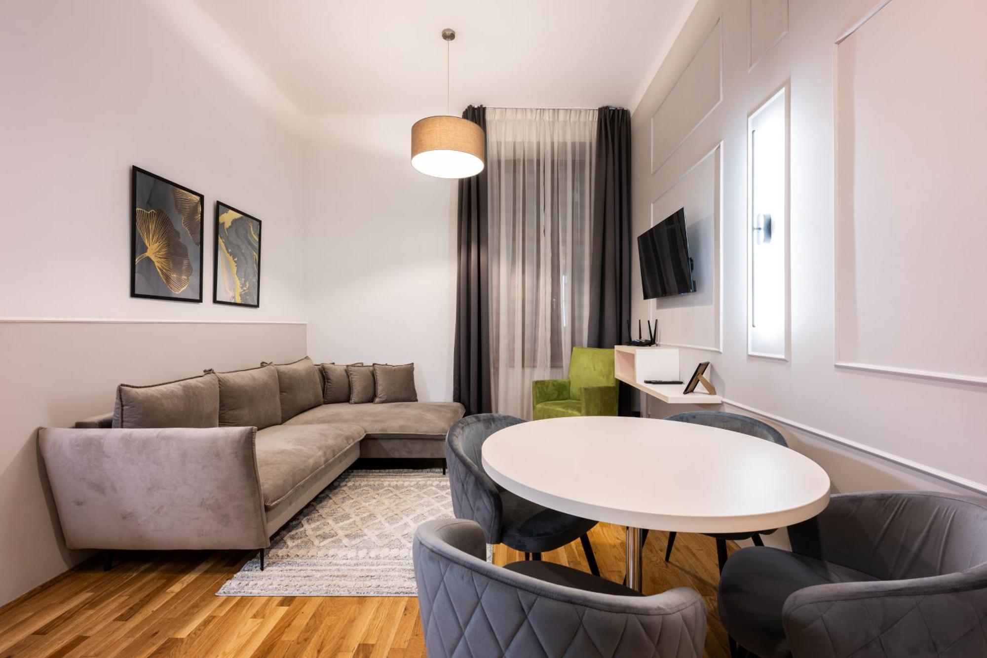 On/Set Aparthotel Krakow Luaran gambar